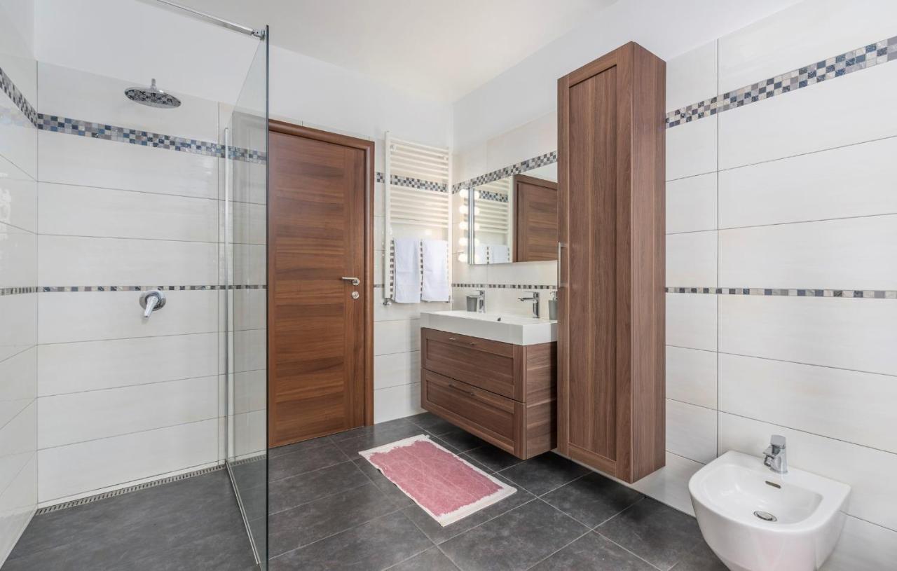 Villa Mirabella Умаг Екстериор снимка