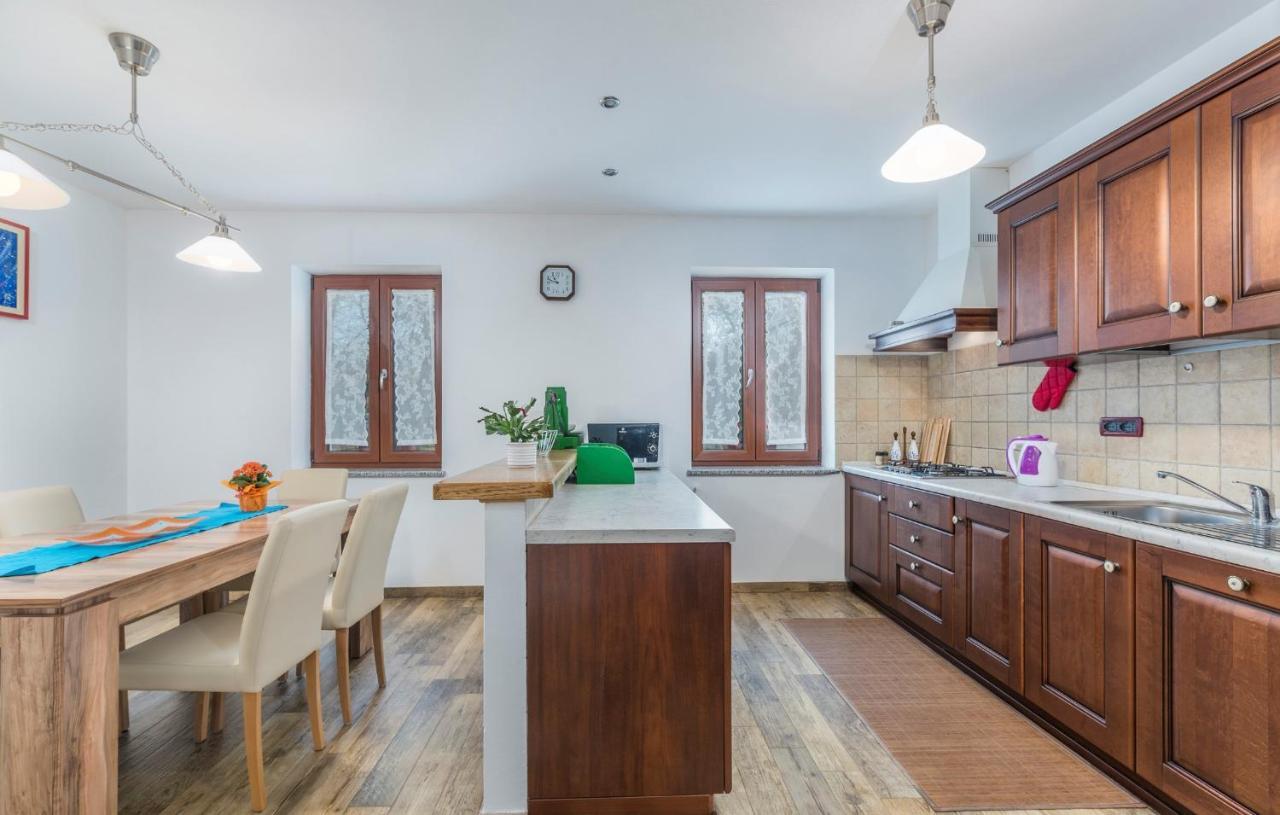 Villa Mirabella Умаг Екстериор снимка