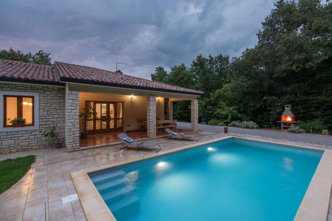 Villa Mirabella Умаг Екстериор снимка