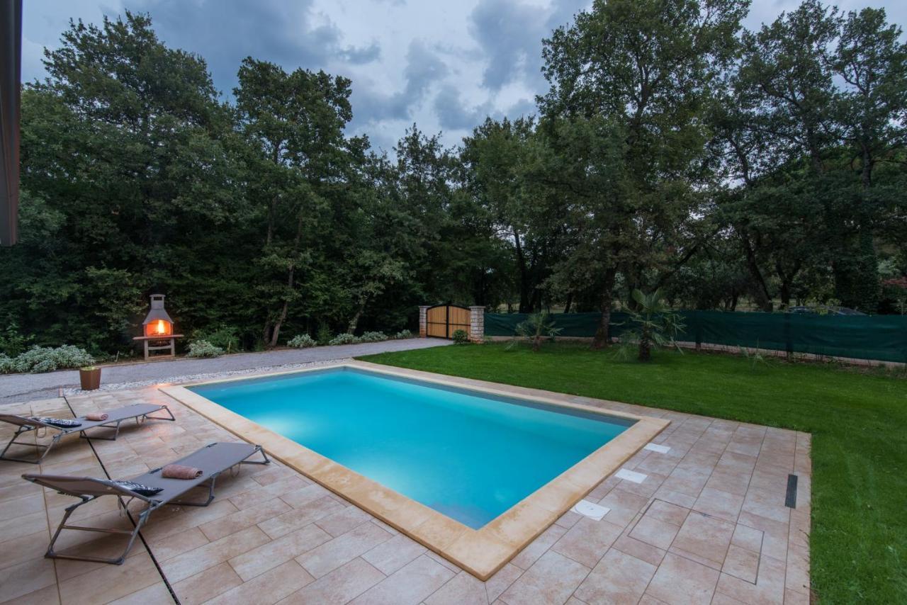 Villa Mirabella Умаг Екстериор снимка