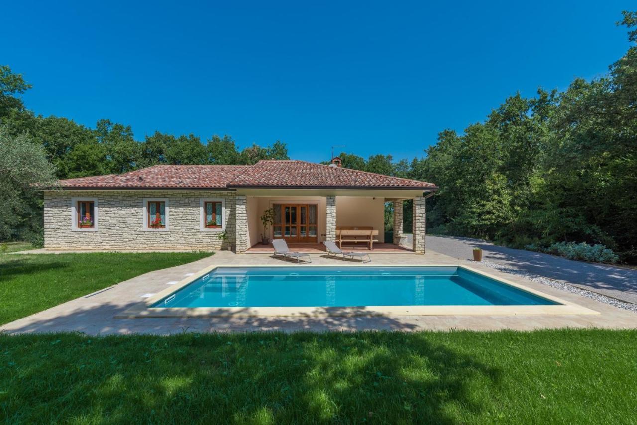 Villa Mirabella Умаг Екстериор снимка