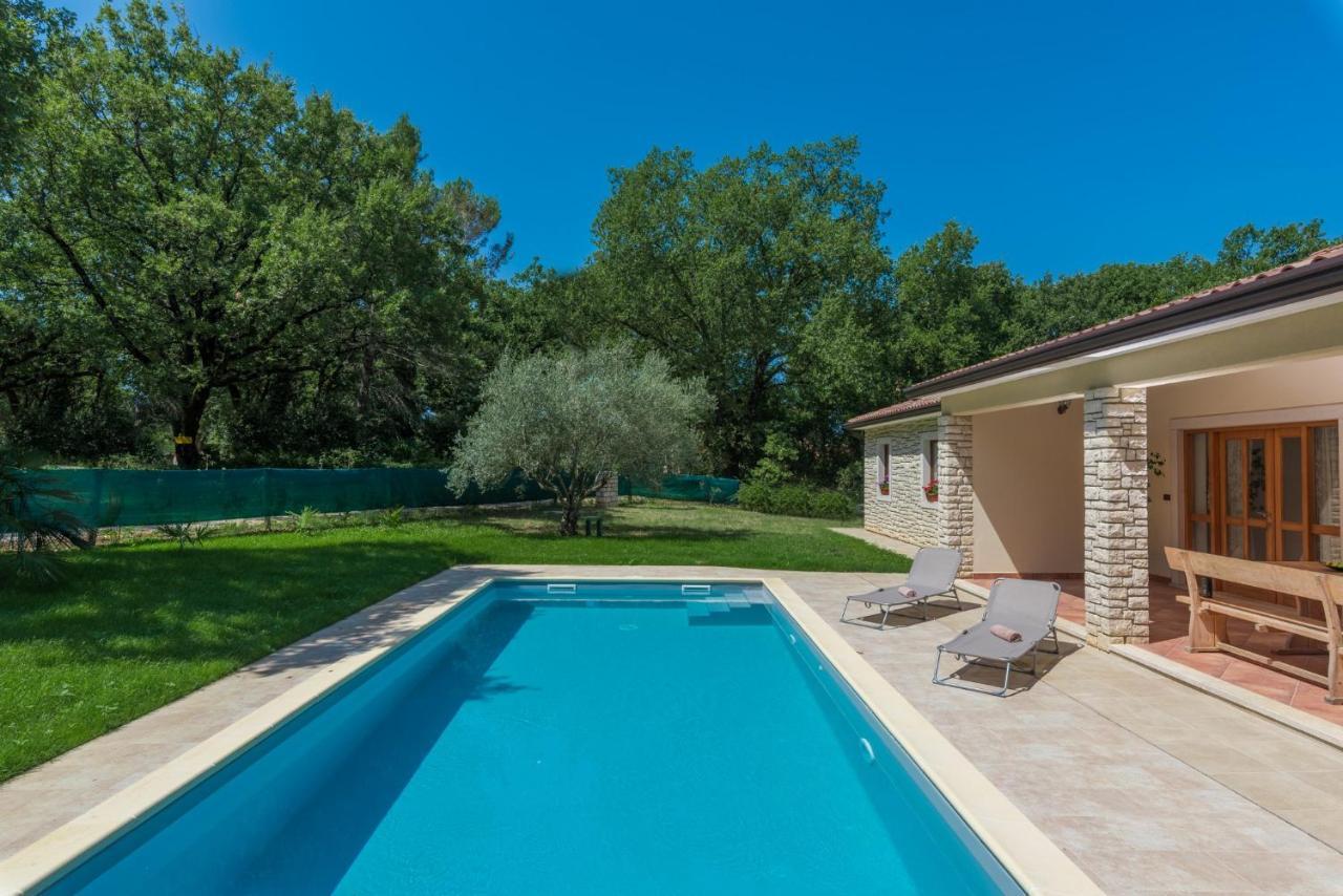 Villa Mirabella Умаг Екстериор снимка